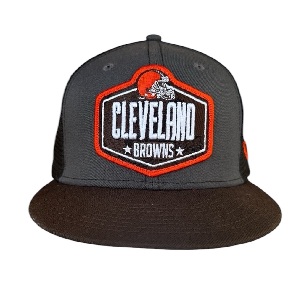 New Era Cleveland Browns NFL flat bill cap mesh and fabric 1 size fits most EUC